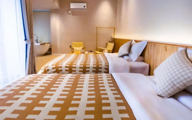 Jinghua Inn