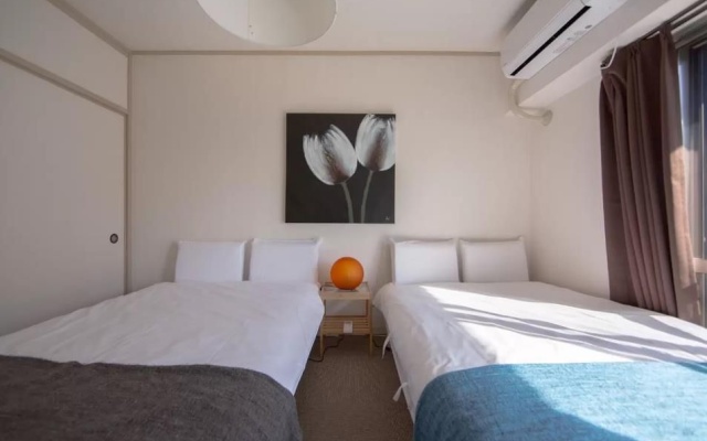 801C / Dotonbori Namba 3Br 8Bed Nsd21 - Gli 106960 – Guest Rooms – Osaka