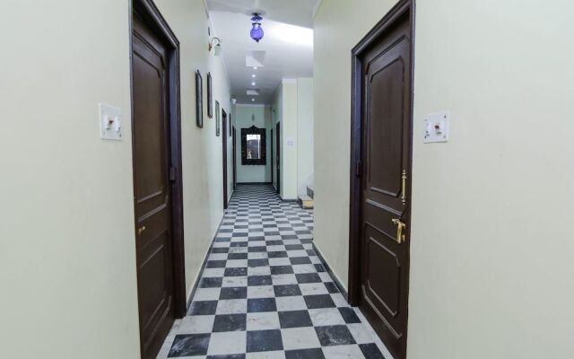 OYO 16799 Shikargarh Palace Resorts