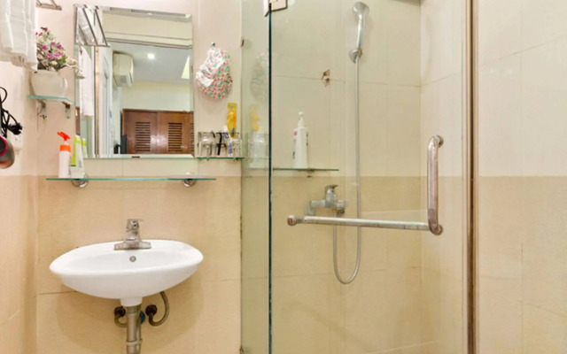 A25 Hotel - 46 Chau Long