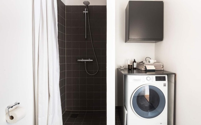★102m2 Scandinavian Design & Prime Location★ PROF Cleaning
