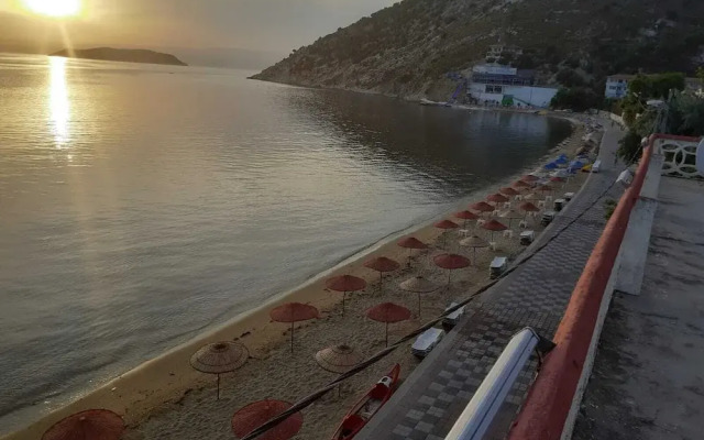 Elisa Tatil Koyu