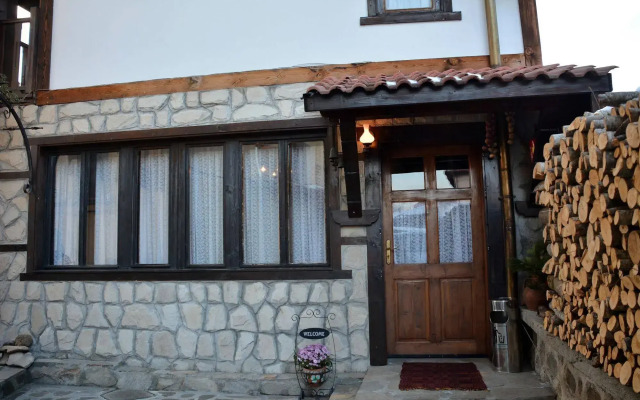 Trenchova Guest House