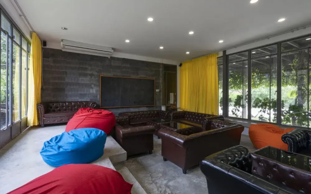 Phrip Phri Luxury Pool Villas