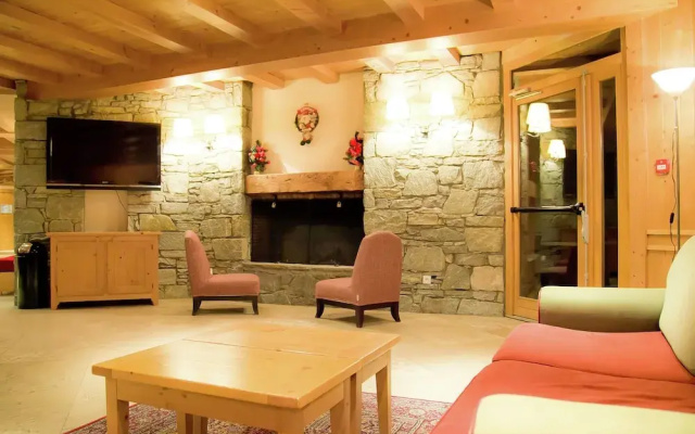 Rustic Apartment on the Slopes in Cozy Val Cenis