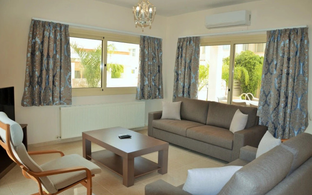 Anthorina Villa 18