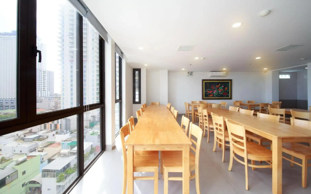 Ha Nhung Hotel