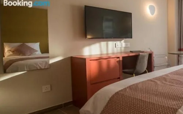 Seaview Hotel