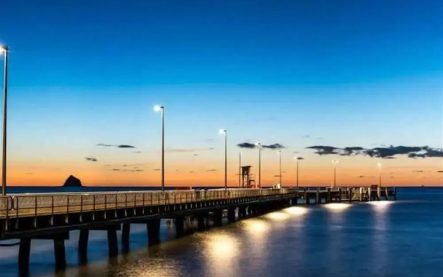 Palm Cove Studio Apartments