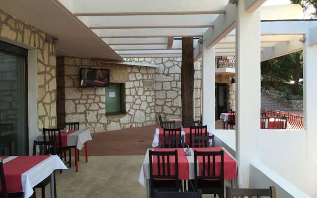 Hotel Ruža