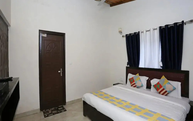 Oyo 19001 Home Elegant 1bhk Bhowali