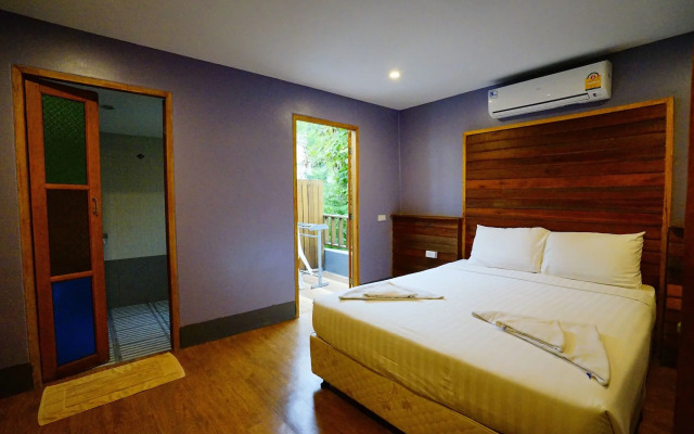 Apple Beachfront Resort