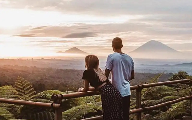 Sang Giri Mountain Tent Resort