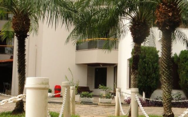 Garapuvu Vila Hotel