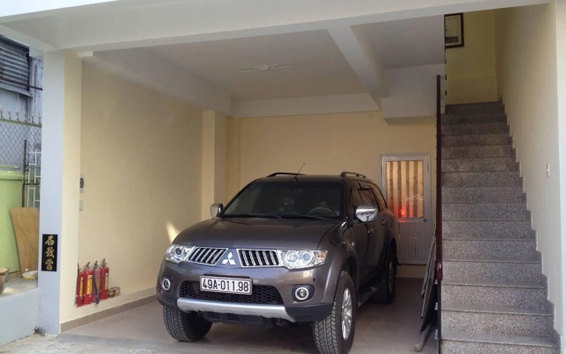 Phuong Hong Guesthouse