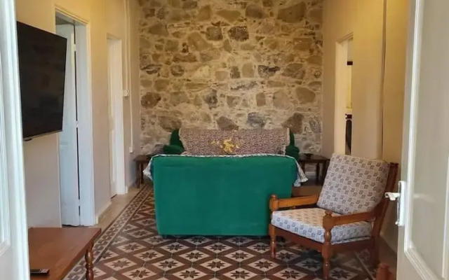 Theplatresnest Lovely 3-bed House in Pano Platres