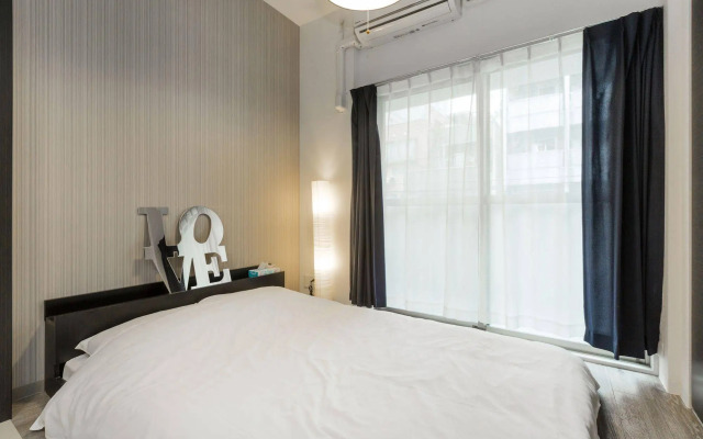 Elegance Place Horie Room