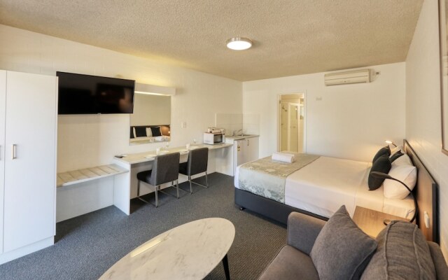 Best Western Warby Lodge Motor Inn