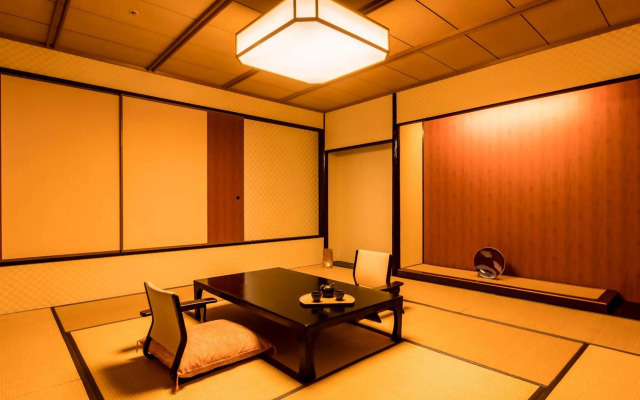 Ooedo Onsen Monogatari Premium Saiki Bekkan