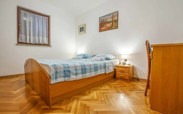 Apartment Diracca