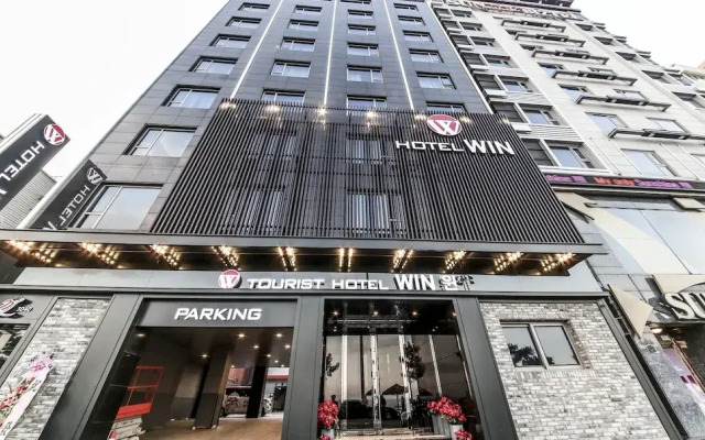 Win Hotel