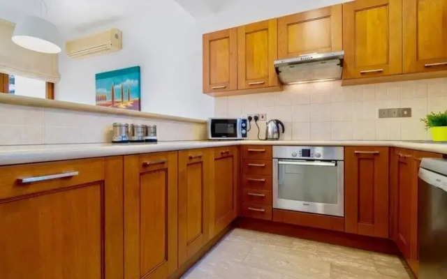 Beautiful 2 Bedroom Villa Proteus HG29 with private pool and pretty golf course views, Short walk to resort village square on Aphrodite Hills