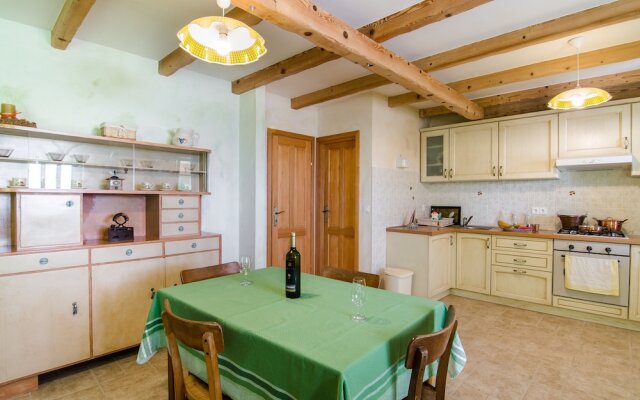 House Ulika - Freshly Renovated, Unique & Rural Style