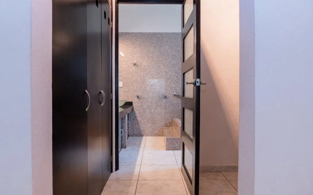 Casa Quetzali 4 Bedroom Home by RedAwning