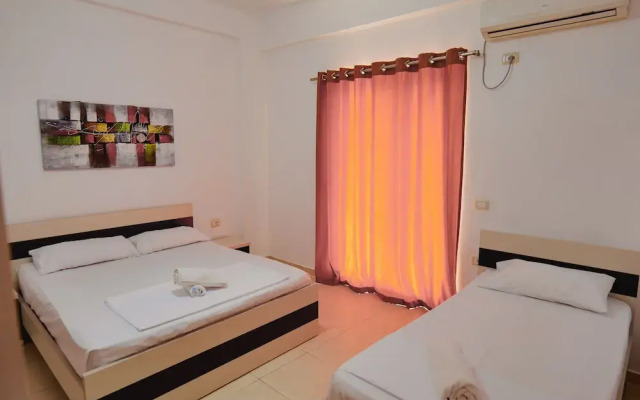 Hotel Argjiro