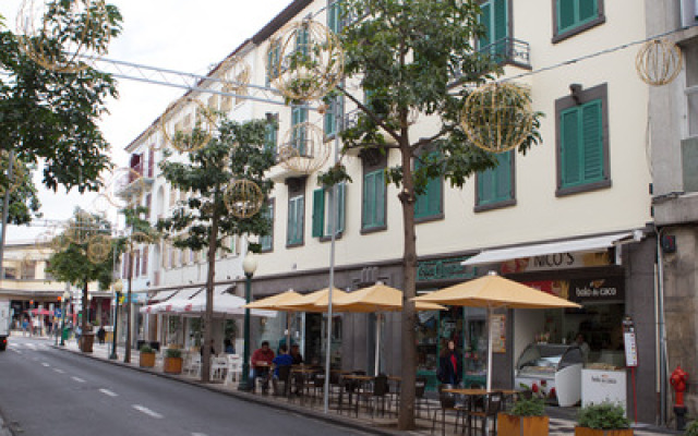 The Marketplace Apartments