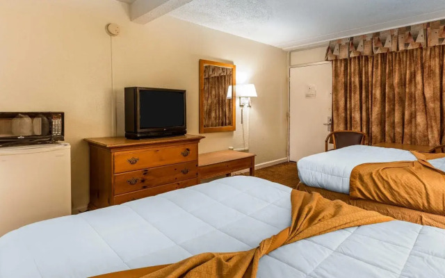 Atlantic Paradise Inn and Suites