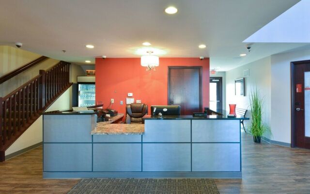 HolmeSuites Columbus Airport/DLA