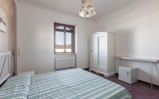 Tenuta San Cassiano with garden and pool