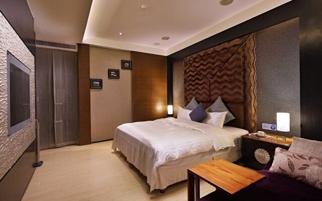 Prague Spring Boutique Motel