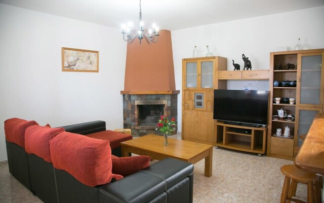 Villa With 4 Bedrooms in Las Palmas, With Wonderful Mountain View, Private Pool, Enclosed Garden - 20 km From the Beach