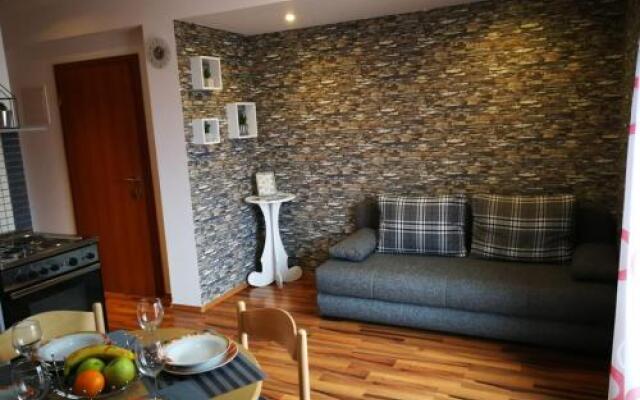 Niko Apartment