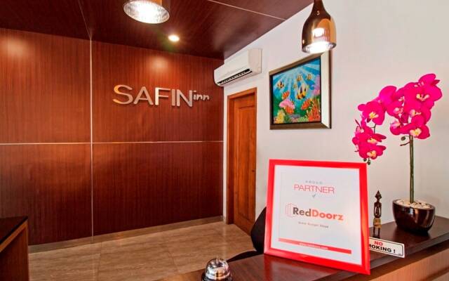 RedDoorz Plus Near ITC Fatmawati