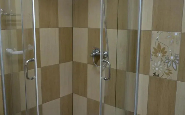 Kings Valley - Sunny Botesti