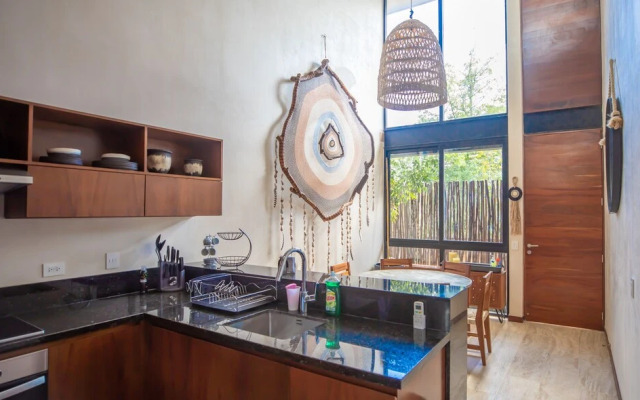 Apartment with Private Hot Tub in Tulum
