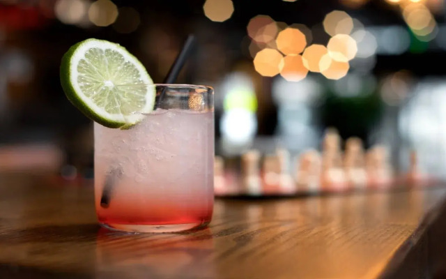 MOXY Seattle Downtown