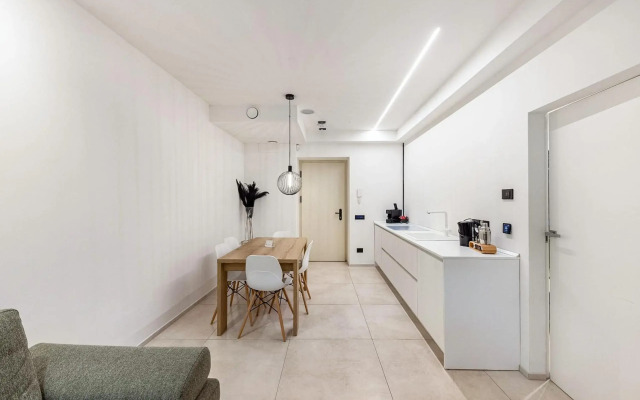 App 5 Palazzo Cavour