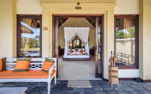 Amertha Bali Villas Beach Front Resort and Spa