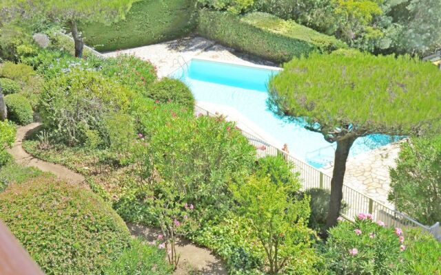 Agay appartement deux pièces vue mer