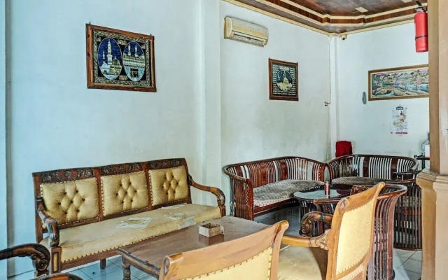 OYO 92280 Hotel Romli