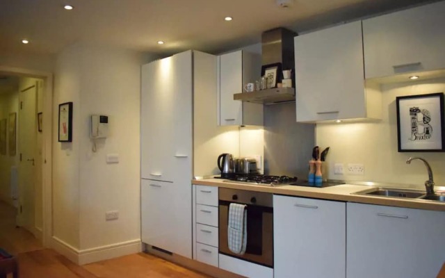 2 Bed Brixton Flat