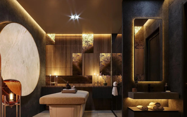 Serenity Queen Hotel