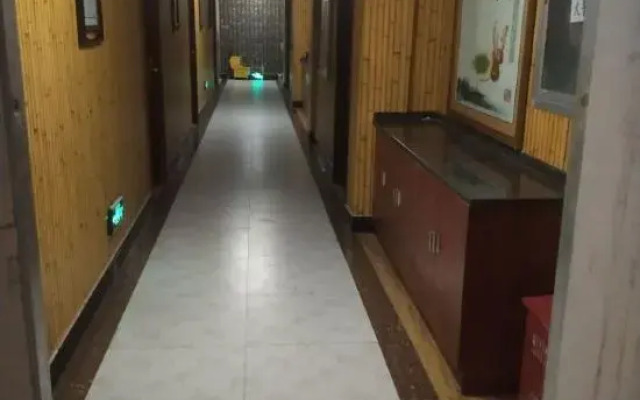 Yujian Hotel
