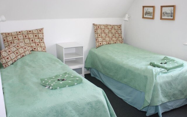 Apartment and Rooms Bed & Breakfast Mols