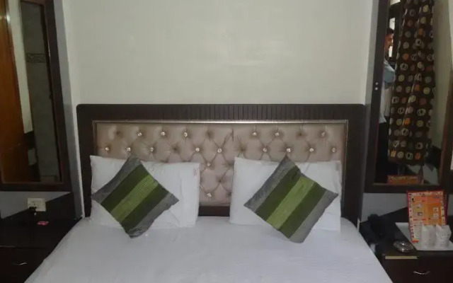 Hotel Alaska