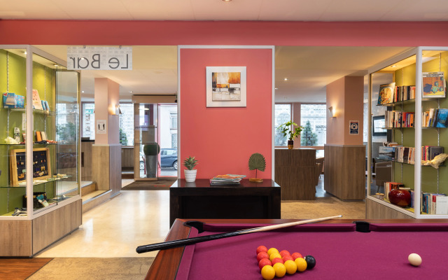 Chromatics Hotel & Restaurant The Hill Club by happyculture